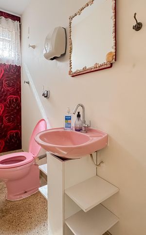 Casa para alugar com 227m², 3 quartos e 3 vagas Casa para alugar com 227m², 3 quartos e 3 vagasLavabo