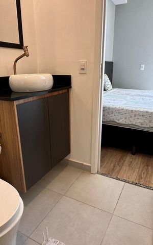 Studio para alugar com 27m², 1 quarto e sem vaga Studio para alugar com 27m², 1 quarto e sem vagaBanheiro social