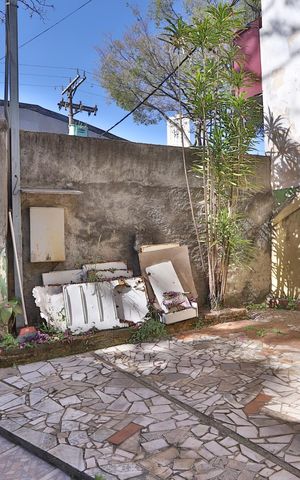 Casa à venda com 186m², 4 quartos e 3 vagas Casa à venda com 186m², 4 quartos e 3 vagasQuintal