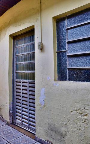 Casa à venda com 186m², 4 quartos e 3 vagas Casa à venda com 186m², 4 quartos e 3 vagasQuintal