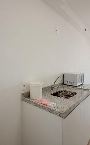Studio à venda com 29m², 1 quarto e sem vaga Studio à venda com 29m², 1 quarto e sem vagaCozinha
