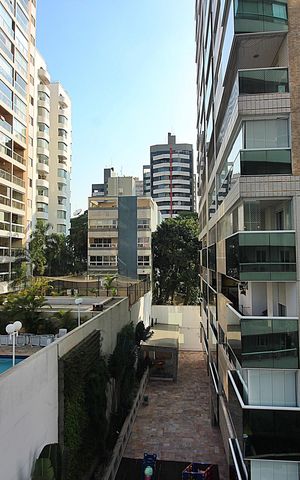 Apartamento à venda com 85m², 3 quartos e 2 vagasSala Sacada Vista