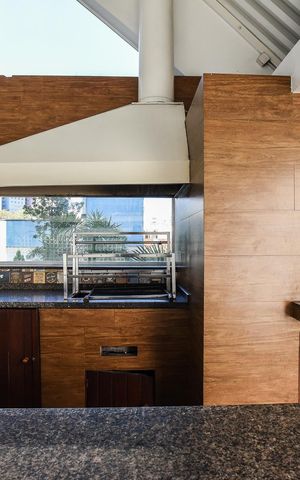 Apartamento à venda com 85m², 3 quartos e 2 vagas Apartamento à venda com 85m², 3 quartos e 2 vagasÁrea comum - Churrasqueira