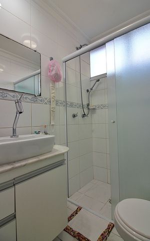 Apartamento à venda com 85m², 3 quartos e 2 vagasSuíte Banheiro
