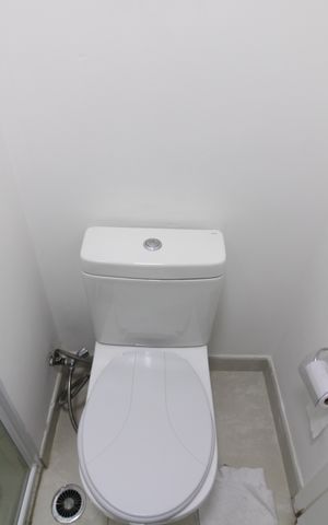 Apartamento à venda com 66m², 2 quartos e 2 vagasBanheiro Social 1
