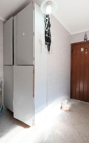 Casa à venda com 390m², 3 quartos e 8 vagasÁrea de Serviço