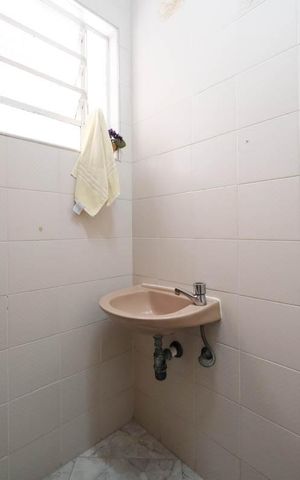 Casa à venda com 390m², 3 quartos e 8 vagasLavabo