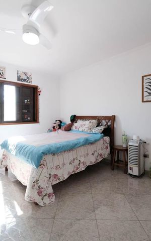 Casa à venda com 390m², 3 quartos e 8 vagasQuarto 2