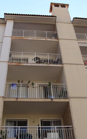 Apartamento para alugar com 67m², 2 quartos e 1 vagaFachada