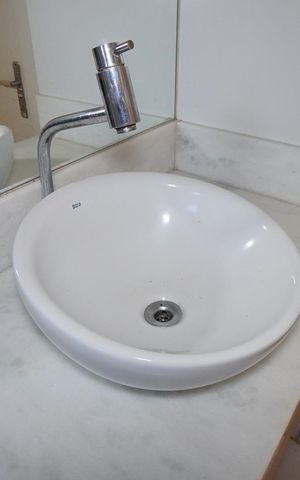 Casa de condomínio à venda com 72m², 3 quartos e 1 vagaBanheiro Corredor - Segundo Andar