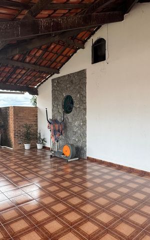 Casa à venda com 230m², 4 quartos e 4 vagasÁrea privativa