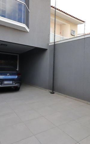 Casa à venda com 190m², 3 quartos e 4 vagasGaragem