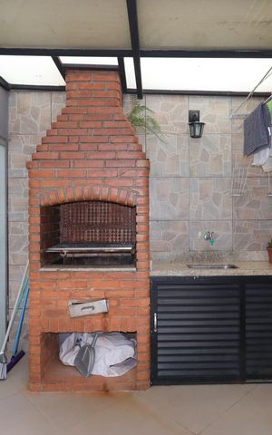 Casa à venda com 190m², 3 quartos e 4 vagasÁrea Gourmet