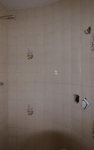 Casa para alugar com 90m², 1 quarto e 2 vagasBanheiro da Suíte