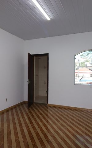 Casa para alugar com 90m², 1 quarto e 2 vagasSuíte
