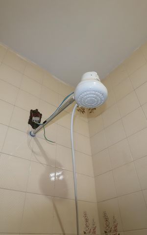Casa para alugar com 90m², 1 quarto e 2 vagasBanheiro Social