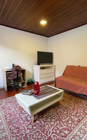 Casa à venda com 165m², 3 quartos e 2 vagas Casa à venda com 165m², 3 quartos e 2 vagasSala 2