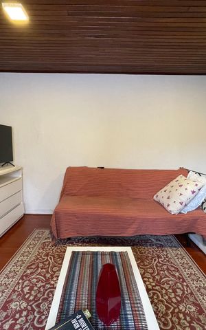 Casa à venda com 165m², 3 quartos e 2 vagas Casa à venda com 165m², 3 quartos e 2 vagasSala 2