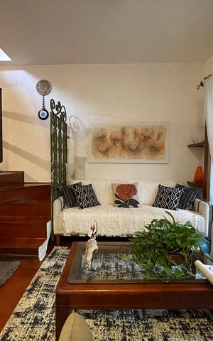 Casa à venda com 165m², 3 quartos e 2 vagas Casa à venda com 165m², 3 quartos e 2 vagasSala 1