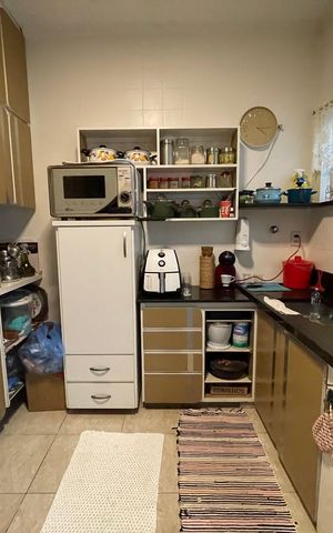 Casa à venda com 165m², 3 quartos e 2 vagas Casa à venda com 165m², 3 quartos e 2 vagasCozinha
