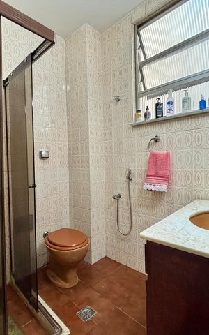 Apartamento à venda com 132m², 3 quartos e 1 vaga Apartamento à venda com 132m², 3 quartos e 1 vagaBanheiro Social 1