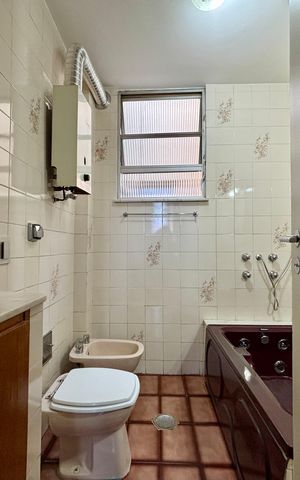 Apartamento à venda com 132m², 3 quartos e 1 vaga Apartamento à venda com 132m², 3 quartos e 1 vagaBanheiro da Suíte