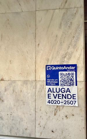 Apartamento à venda com 132m², 3 quartos e 1 vaga Apartamento à venda com 132m², 3 quartos e 1 vagaPlaca