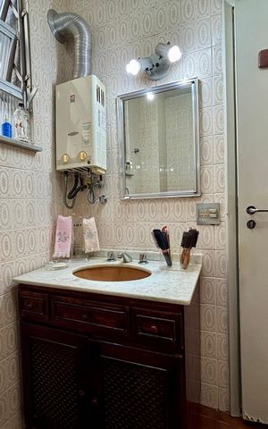 Apartamento à venda com 132m², 3 quartos e 1 vaga Apartamento à venda com 132m², 3 quartos e 1 vagaBanheiro Social 1