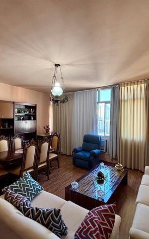 Apartamento à venda com 132m², 3 quartos e 1 vaga Apartamento à venda com 132m², 3 quartos e 1 vagaSala