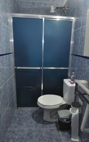 Casa à venda com 204m², 3 quartos e 2 vagasBanheiro de Serviço