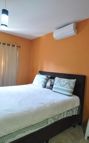 Casa à venda com 204m², 3 quartos e 2 vagasSuíte 1