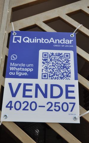 Casa à venda com 204m², 3 quartos e 2 vagasPlaca