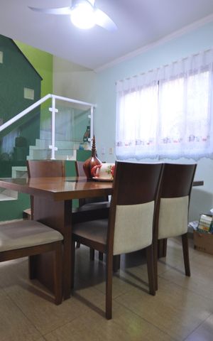 Casa à venda com 204m², 3 quartos e 2 vagasCozinha