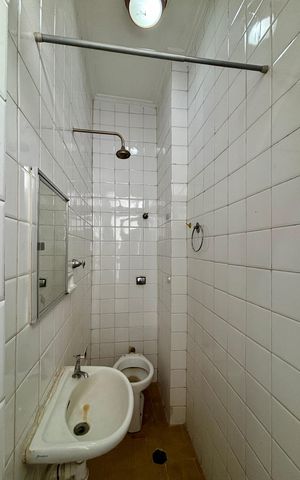 Apartamento à venda com 87m², 2 quartos e 1 vaga Apartamento à venda com 87m², 2 quartos e 1 vagaBanheiro de Serviço