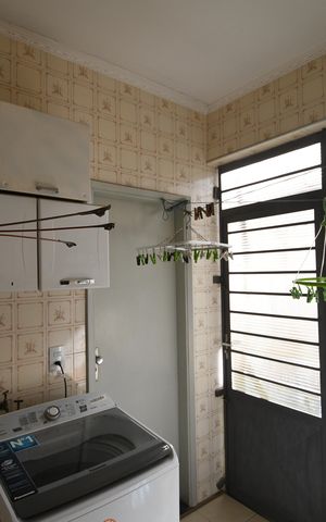 Casa para alugar com 240m², 3 quartos e 2 vagasÁrea de Serviço