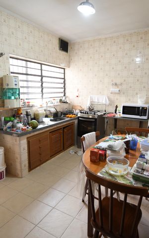 Casa para alugar com 240m², 3 quartos e 2 vagasCozinha