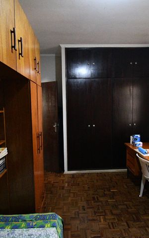 Casa para alugar com 240m², 3 quartos e 2 vagasQuarto 2