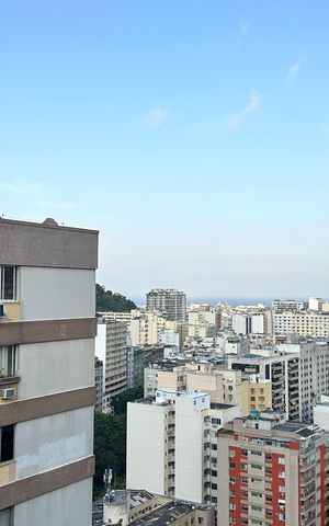 Apartamento à venda com 86m², 3 quartos e 1 vaga Apartamento à venda com 86m², 3 quartos e 1 vagaSala