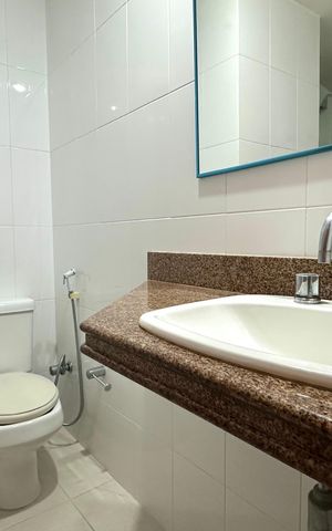 Apartamento à venda com 86m², 3 quartos e 1 vaga Apartamento à venda com 86m², 3 quartos e 1 vagaBanheiro Social 01