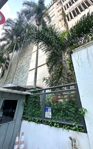 Apartamento à venda com 86m², 3 quartos e 1 vaga Apartamento à venda com 86m², 3 quartos e 1 vagaPlaquinha