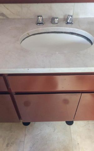 Apartamento para alugar com 400m², 3 quartos e 4 vagas Apartamento para alugar com 400m², 3 quartos e 4 vagasBanheiro da Suíte Master