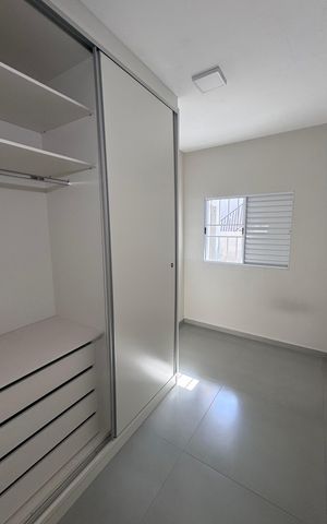 Casa para alugar com 60m², 2 quartos e 5 vagasQuarto 1