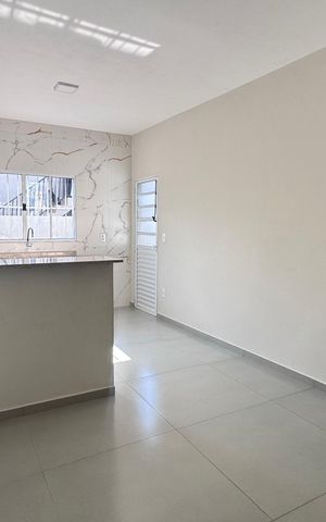 Casa para alugar com 60m², 2 quartos e 5 vagasSala