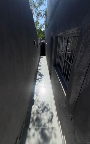 Casa para alugar com 60m², 2 quartos e 5 vagasCorredor