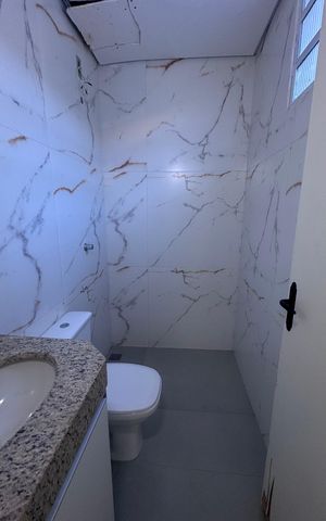 Casa para alugar com 60m², 2 quartos e 5 vagasBanheiro