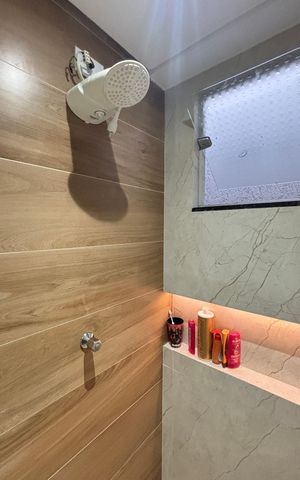 Casa à venda com 200m², 2 quartos e sem vaga Casa à venda com 200m², 2 quartos e sem vagaBanheiro da Suíte 2