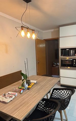 Casa à venda com 200m², 2 quartos e sem vaga Casa à venda com 200m², 2 quartos e sem vagaCozinha