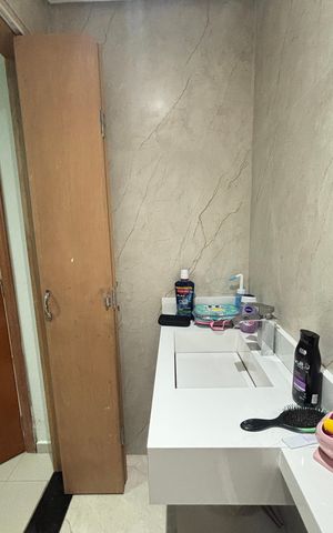 Casa à venda com 200m², 2 quartos e sem vaga Casa à venda com 200m², 2 quartos e sem vagaBanheiro da Suíte 2