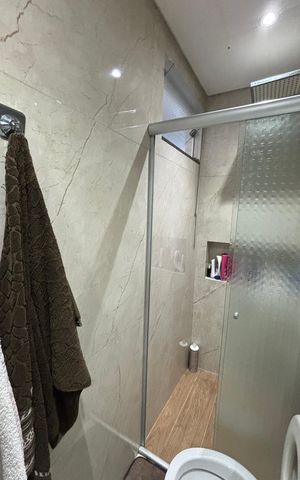 Casa à venda com 200m², 2 quartos e sem vaga Casa à venda com 200m², 2 quartos e sem vagaBanheiro da Suíte 1