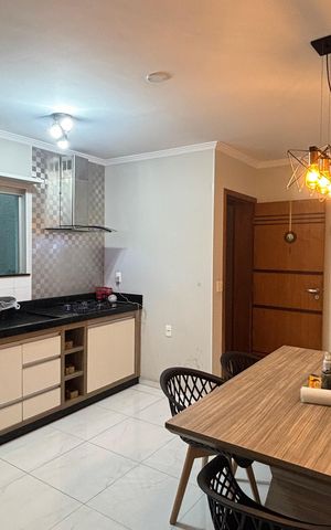 Casa à venda com 200m², 2 quartos e sem vaga Casa à venda com 200m², 2 quartos e sem vagaCozinha
